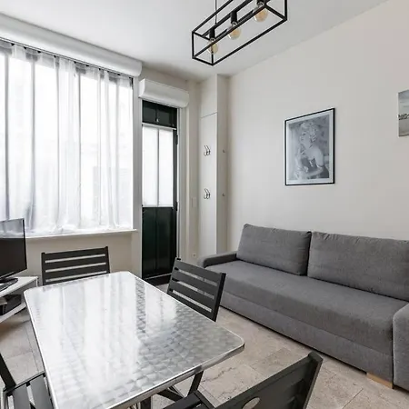 Chemin Vert/voltaire : Charming 4p Apartment *